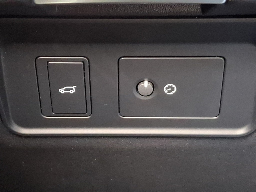 2023 Land Rover Discovery Sport S R-Dynamic