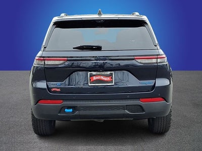 2022 Jeep Grand Cherokee Trailhawk 4xe