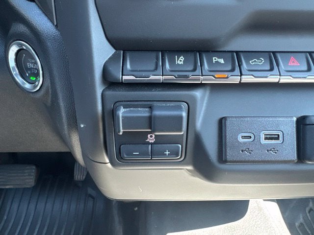 2025 GMC Sierra 2500HD Pro