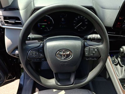2024 Toyota Sienna LE 8 Passenger