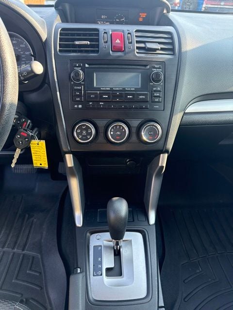 2015 Subaru Forester 2.5i
