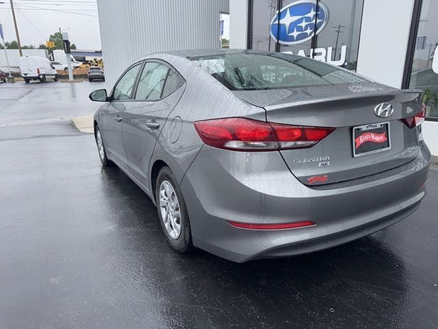 2018 Hyundai Elantra SE