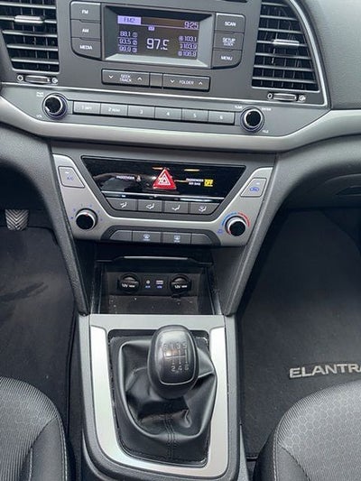 2018 Hyundai Elantra SE