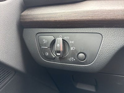 2024 Audi Q5 45 S line Premium quattro