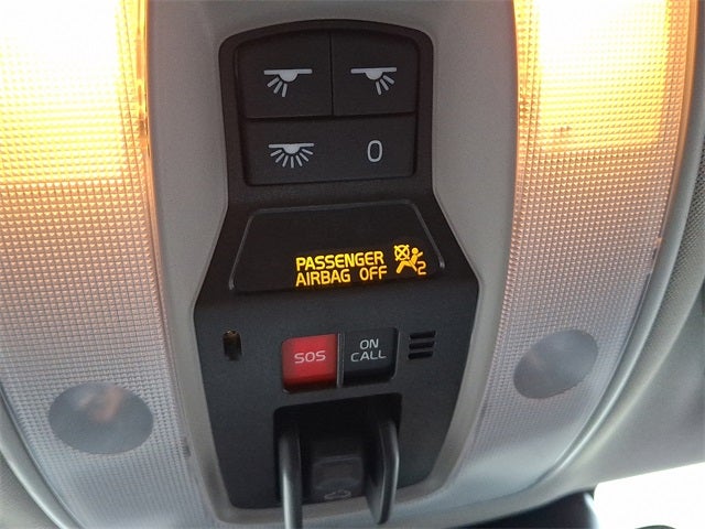 2016 Volvo V60 Cross Country T5