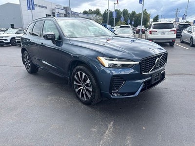 2024 Volvo XC60 B5 Plus Dark Theme
