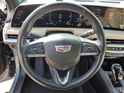 2024 Cadillac XT4 Premium Luxury