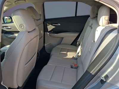 2023 Cadillac XT4 Premium Luxury