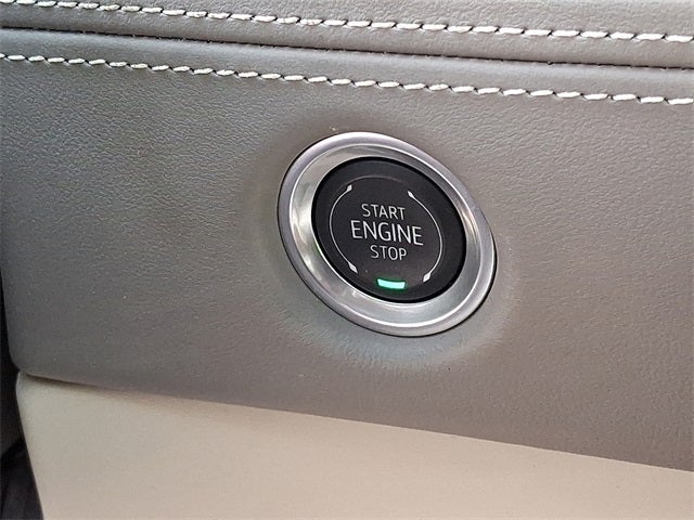 2025 Cadillac Escalade ESV Premium Luxury Platinum