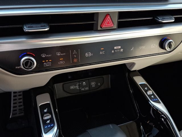 2025 Kia Sorento SX