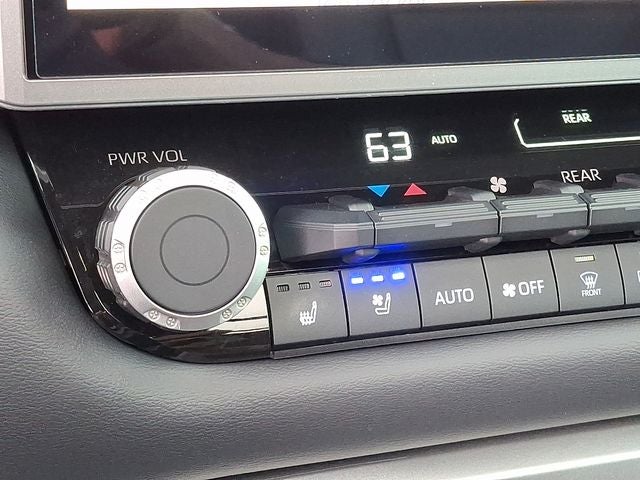 2025 Toyota Sequoia Platinum