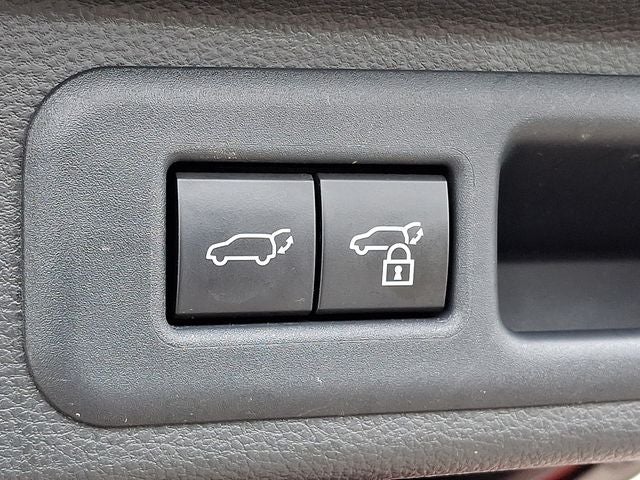 2025 Toyota Sequoia Platinum