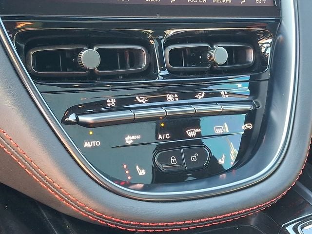 2021 Aston Martin DBX Base