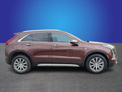 2023 Cadillac XT4 AWD Premium Luxury