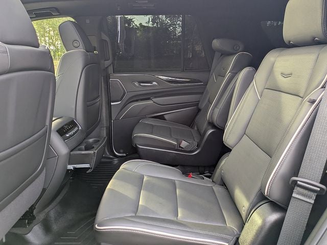 2024 Cadillac Escalade Sport