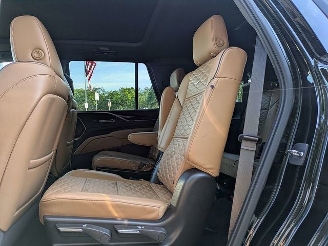 2022 Cadillac Escalade Sport