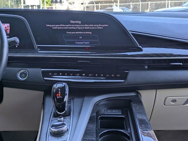 2023 Cadillac Escalade ESV Premium