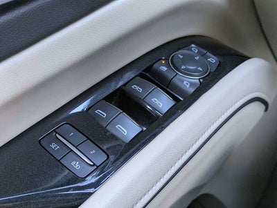 2023 Cadillac Escalade ESV Premium