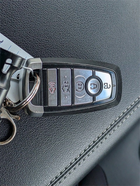 2018 Ford Edge Titanium