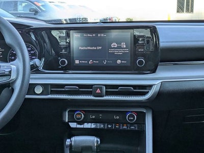 2022 Kia K5 LXS
