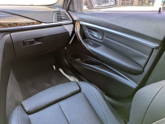 2016 BMW 3 Series 328i