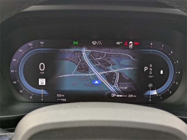 2023 Volvo XC40 B5 Plus Dark Theme