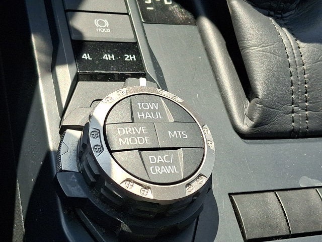 2025 Toyota Tacoma 4WD SR