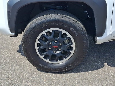 2025 Toyota Tacoma 4WD SR