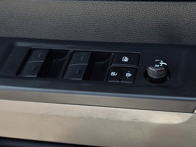 2024 Toyota Tundra 4WD SR5