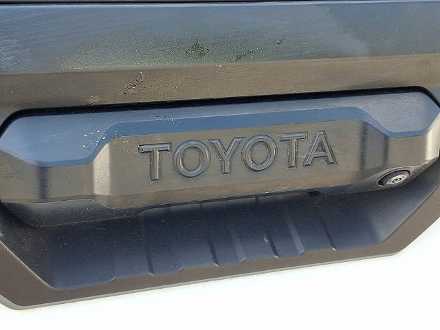 2024 Toyota Tundra 4WD SR5