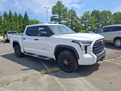 2024 Toyota Tundra 4WD SR5