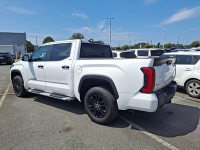 2024 Toyota Tundra 4WD SR5