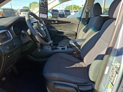 2020 Kia Sorento LX V6