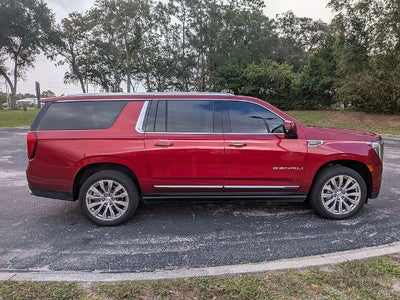 2023 GMC Yukon XL Denali