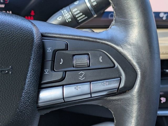 2024 Cadillac XT4 Luxury