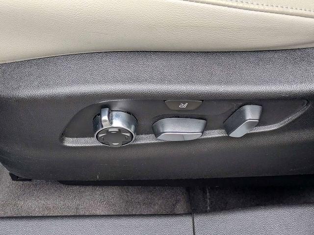 2019 Cadillac XT4 FWD Premium Luxury