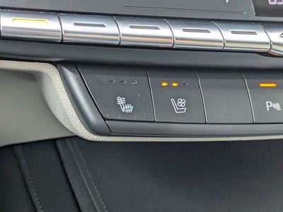 2019 Cadillac XT4 FWD Premium Luxury