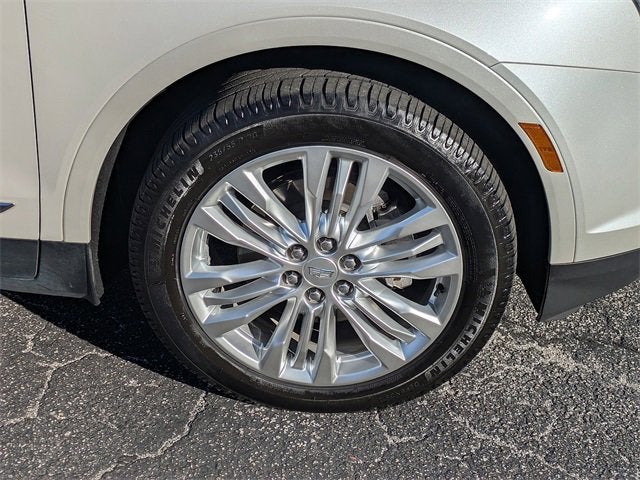 2017 Cadillac XT5 Premium Luxury FWD