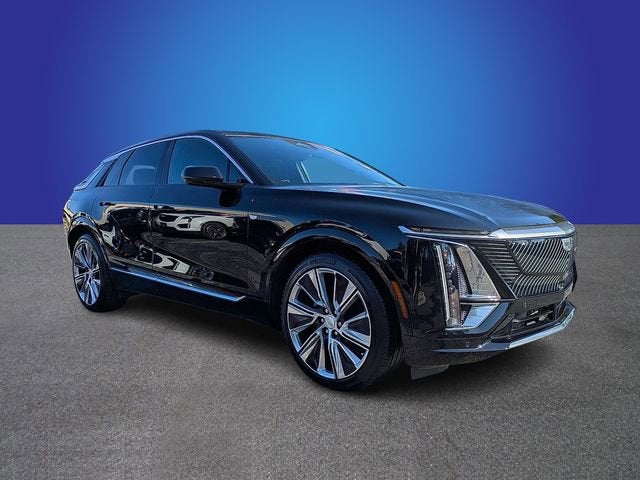2024 Cadillac LYRIQ Luxury 3