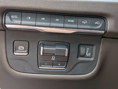 2025 Cadillac Escalade ESV Premium Luxury