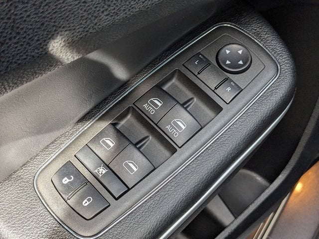 2022 Chrysler 300 300S
