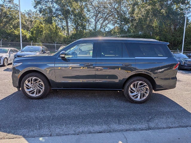 2025 Lincoln Navigator Reserve