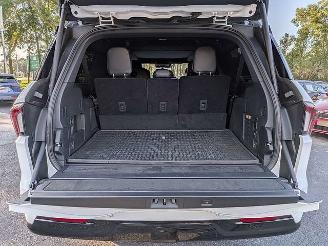 2025 Lincoln Navigator L Black Label