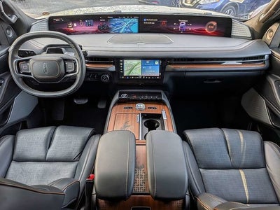 2025 Lincoln Navigator L Black Label