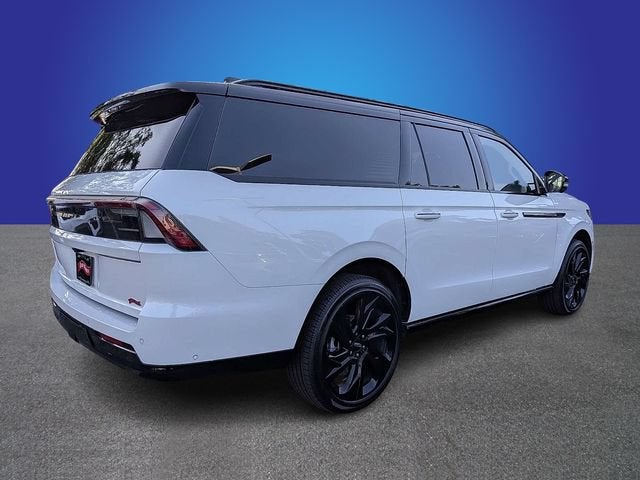 2025 Lincoln Navigator L Black Label