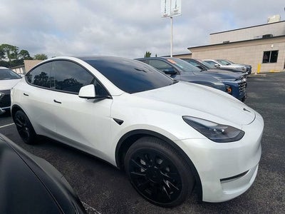2024 Tesla Model Y Long Range