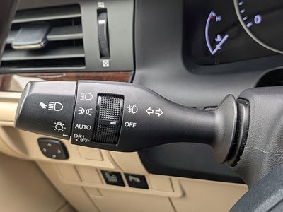 2013 Lexus ES 350 4dr Sdn