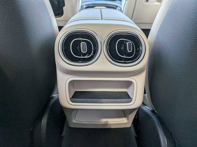 2024 Mercedes-Benz GLC GLC 300