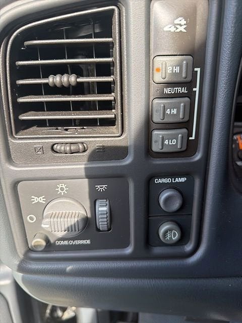 2001 Chevrolet Silverado 3500 HD LS