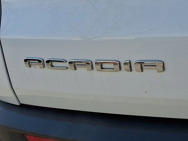 2024 GMC Acadia Elevation